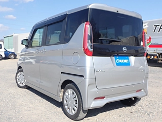 Заказать NISSAN ROOX