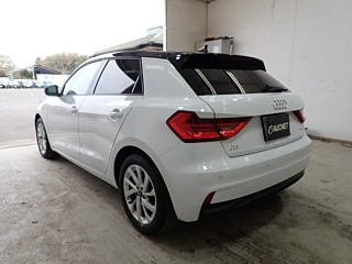 Заказать AUDI A1 SPORTBACK