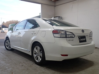 Заказать LEXUS HS