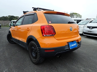 Заказать VOLKSWAGEN POLO