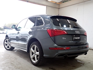 Заказать AUDI Q5