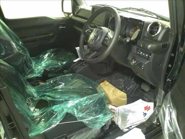 SUZUKI JIMNY NOMADE 2025