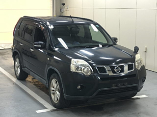 NISSAN X TRAIL