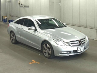 MERCEDES BENZ E CLASS