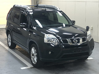 NISSAN X TRAIL