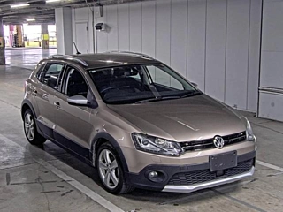 VOLKSWAGEN CROSS POLO