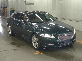 JAGUAR XJ SERIES