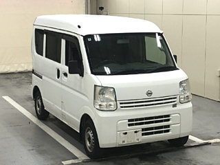 NISSAN CLIPPER VAN