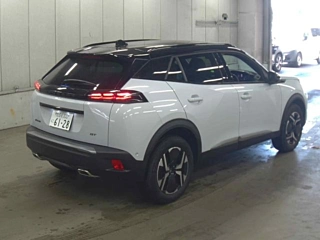 Заказать PEUGEOT 2008