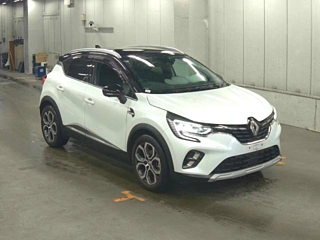 Заказать RENAULT CAPTUR