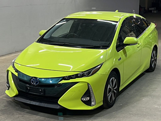 TOYOTA PRIUS PHV