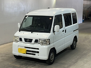 NISSAN CLIPPER VAN