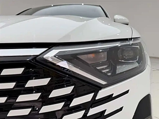 Заказать JETTA VS7