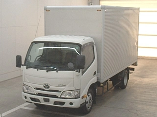 TOYOTA DYNA