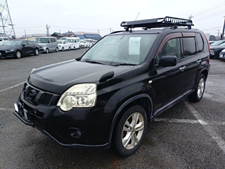 NISSAN X TRAIL