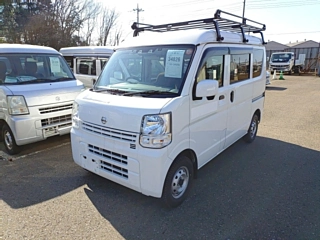 NISSAN CLIPPER VAN