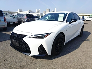 LEXUS IS