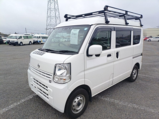 NISSAN CLIPPER VAN
