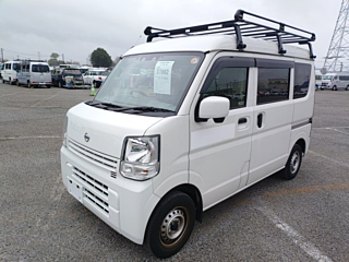 NISSAN CLIPPER VAN