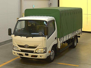 TOYOTA DYNA