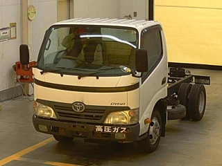 TOYOTA DYNA
