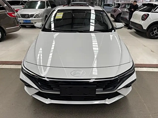 Заказать HYUNDAI ELANTRA