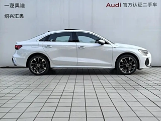 Заказать AUDI A3