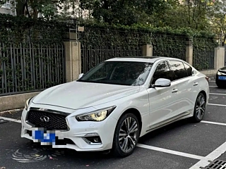 Заказать INFINITI Q50L