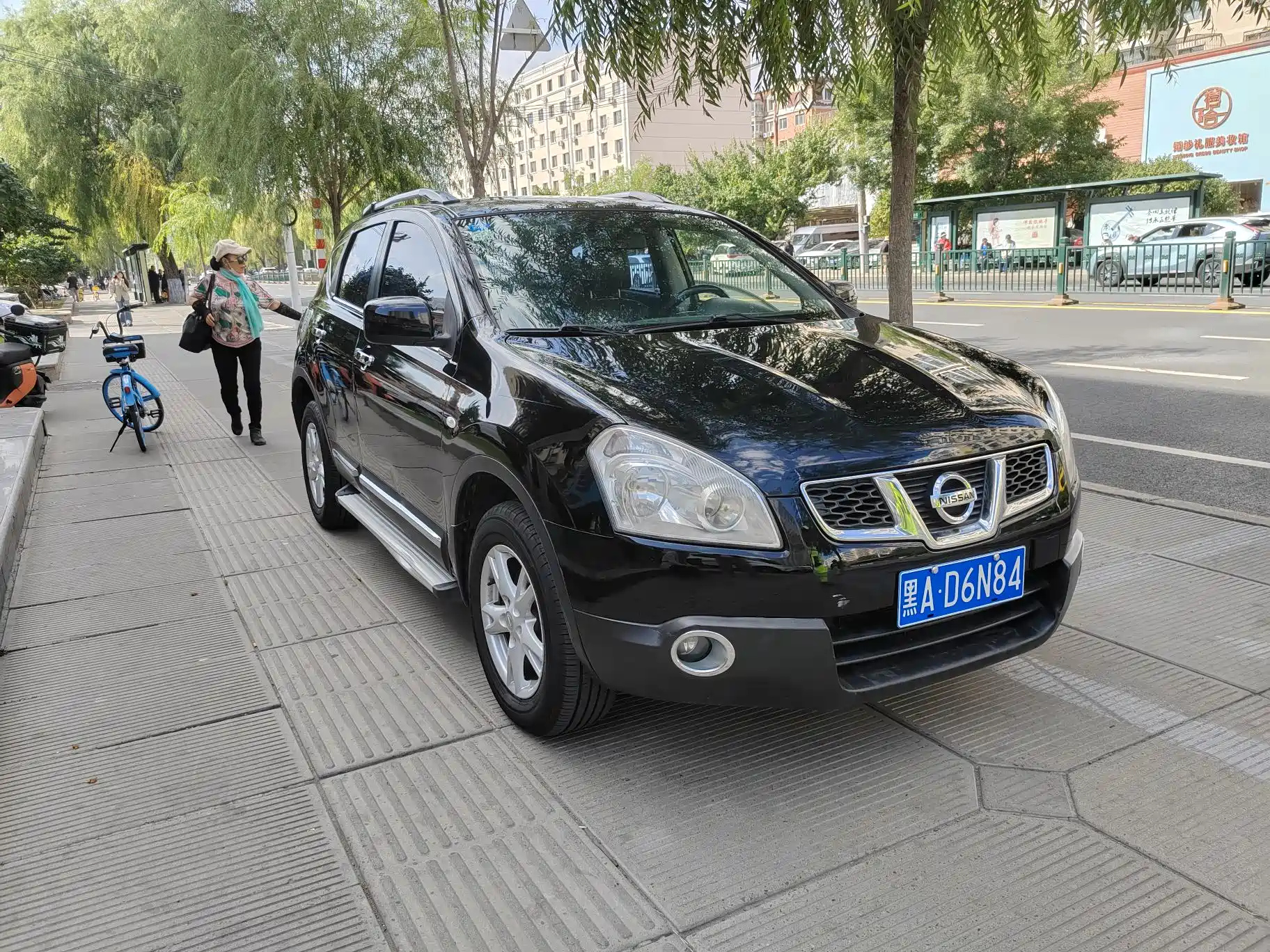 NISSAN QASHQAI 2010