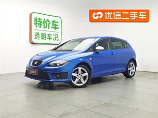 Заказать SEAT LEON