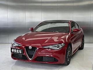 Заказать ALFAROMEO GIULIA