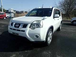 NISSAN X TRAIL