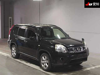 NISSAN X TRAIL