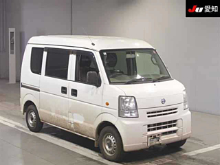 NISSAN CLIPPER VAN
