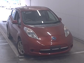 NISSAN LEAF