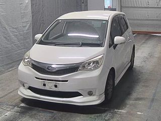 SUBARU TREZIA