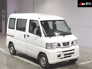NISSAN CLIPPER VAN