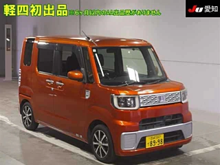 DAIHATSU WAKE