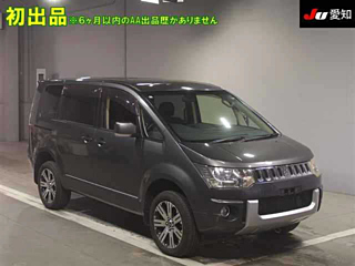 MITSUBISHI DELICA D5