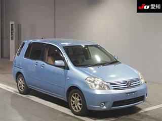 TOYOTA RAUM