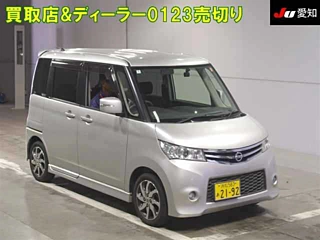 NISSAN ROOX