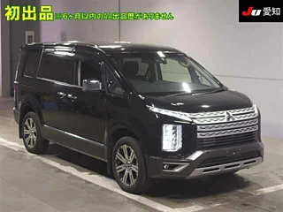 MITSUBISHI DELICA D5