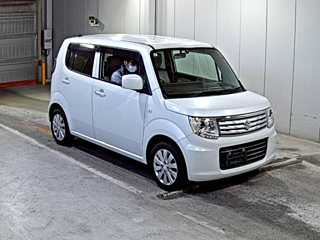 SUZUKI MRWAGON