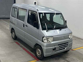 MITSUBISHI MINICAB VAN