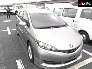 TOYOTA WISH