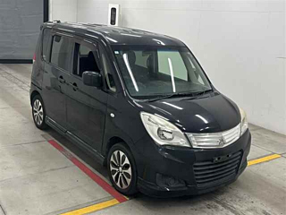 MITSUBISHI DELICA D2