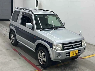 MITSUBISHI PAJERO MINI