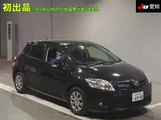 TOYOTA AURIS