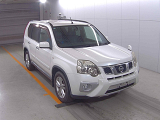 NISSAN X TRAIL