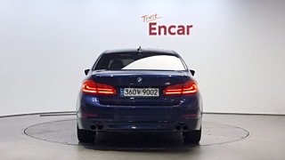 BMW 5-SERIES G30 2018